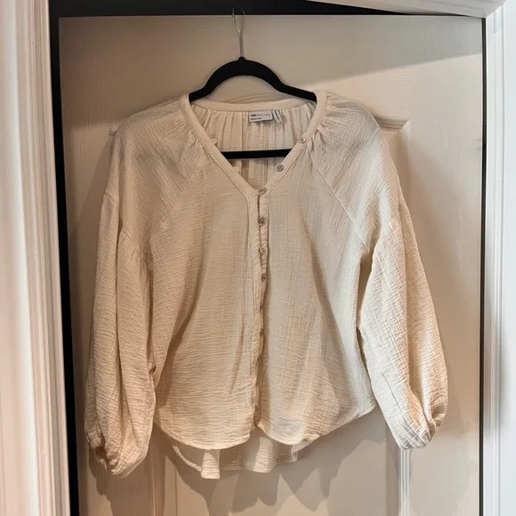 ASOS Cream Button-Up Blouse - Picture 1 of 3